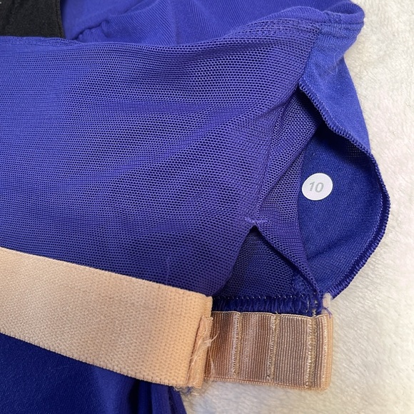 Lululemon Scoop Me Up Tank II Spry Blue (Royal) Size 10 Like New Excellent - Picture 16 of 16